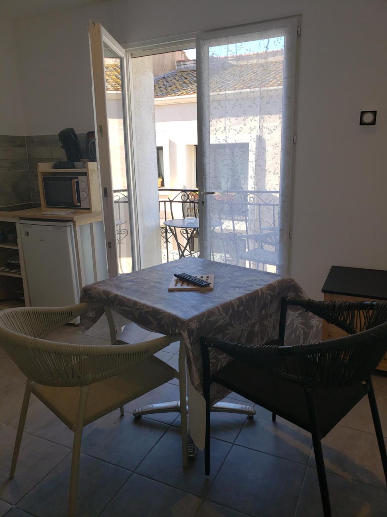 Locmeze Apartment Екстериор снимка